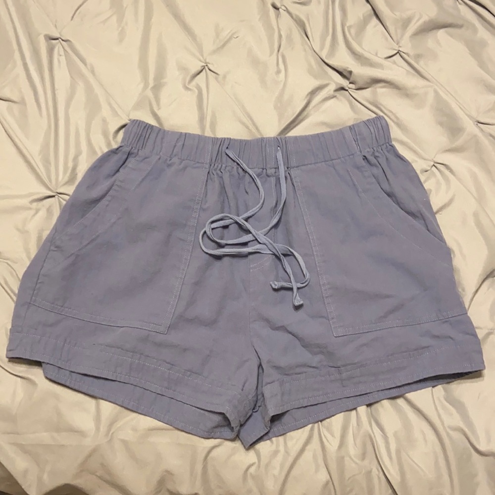 Women’s cloth shorts Size L